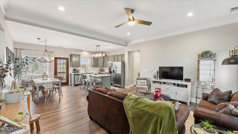 2883 Alden Glenn Ct, Sevierville, TN 37876