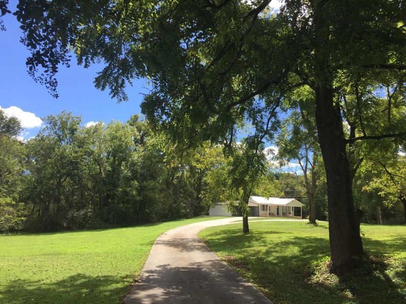 2887 Queener Rd, Loudon, TN 37774