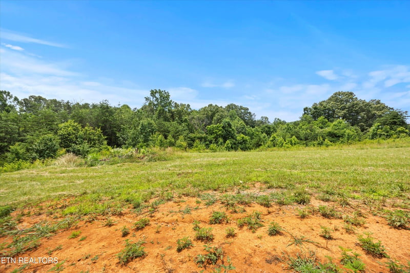 2891 Norcross Rd, Maryville, TN 37803