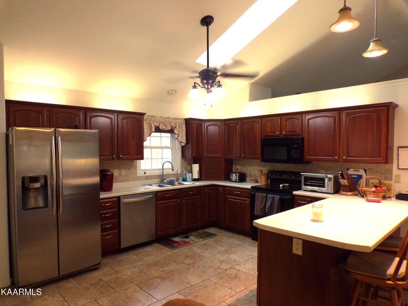 29 Clason Point, Fairfield Glade, TN 38558