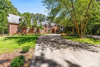29 E Norris Rd, Norris, TN 37828