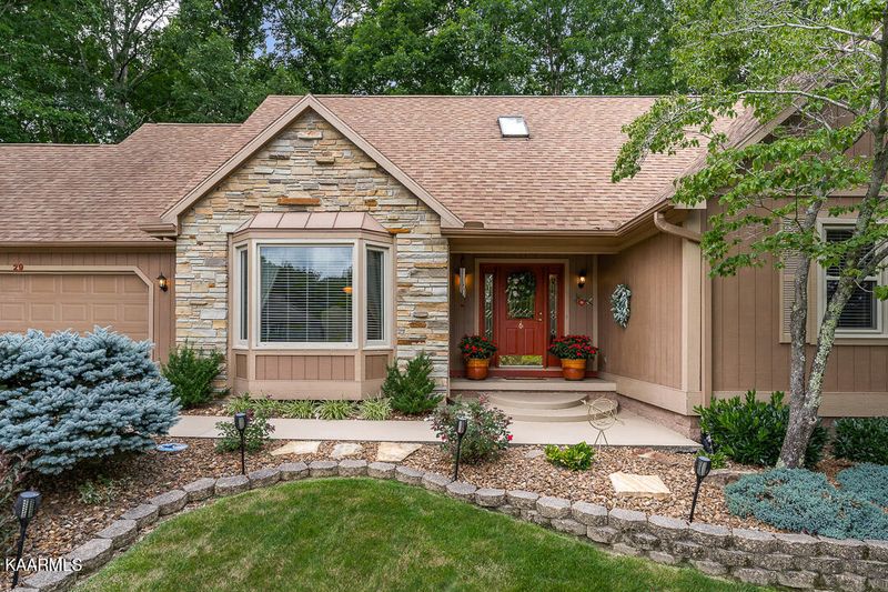 29 Heather Glen Dr, Fairfield Glade, TN 38558