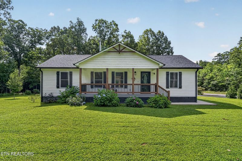 29 Mountain Ash Dr, Monterey, TN 38574