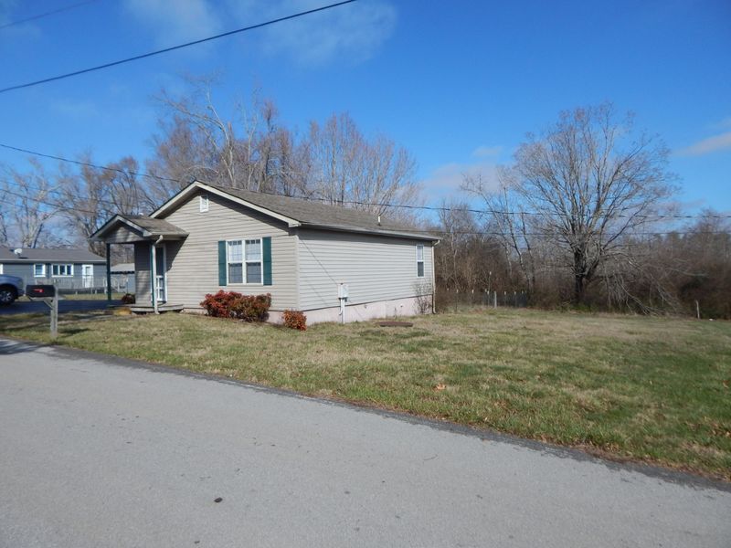29 Welch St, Crossville, TN 38555