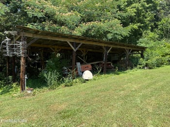 290 Bull Run Rd, Powell, TN 37849