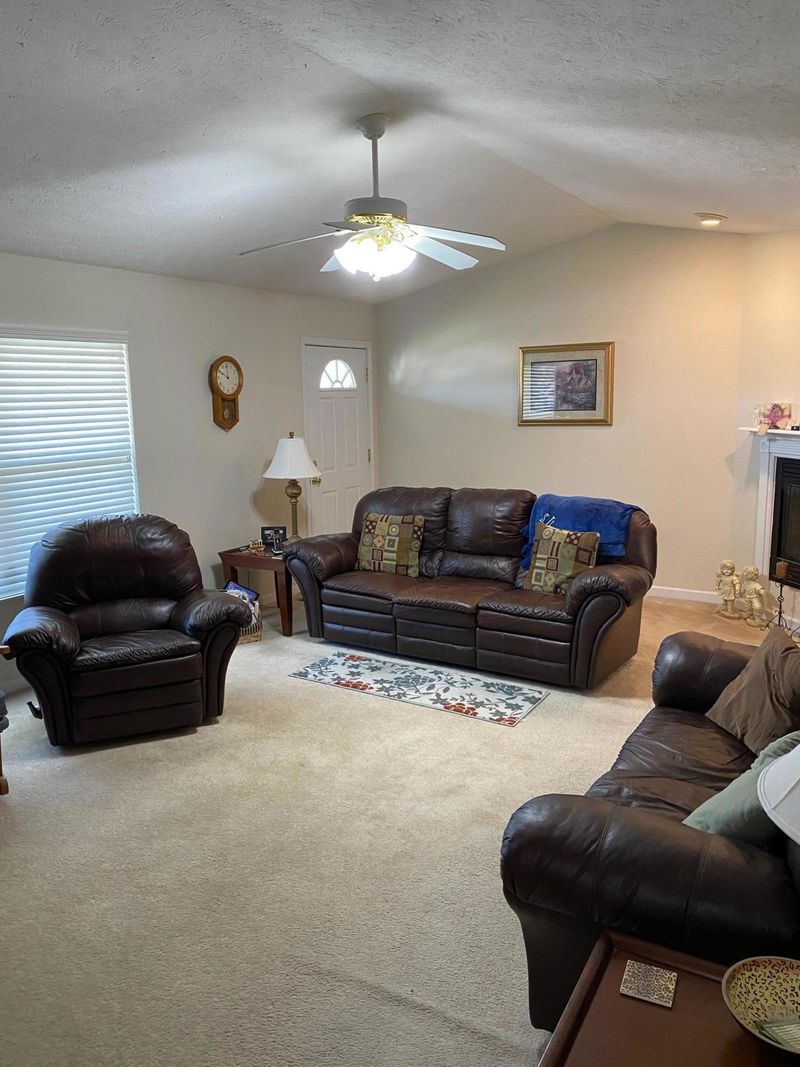 2900 Windsock Ln, Knoxville, TN 37924