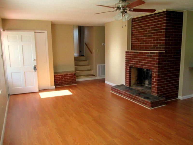 2901 Grove Rd, Mascot, TN 37806