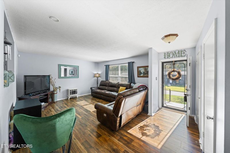 2905 Gordon Pl, Knoxville, TN 37918
