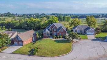 2906 Innisbrook Dr, Maryville, TN 37801
