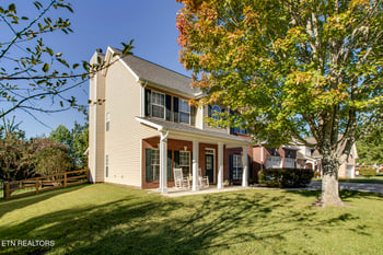 2906 Timber Green Ln, Knoxville, TN 37921