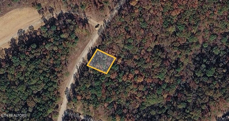 2908 Old Dogwood Tr, Loudon, TN 37774