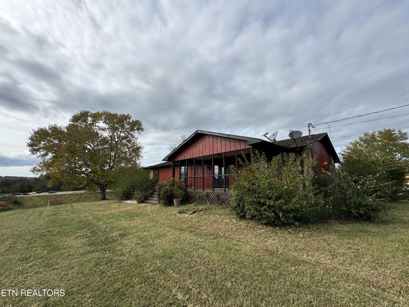 2909 Bryan Rd, Kodak, TN 37764