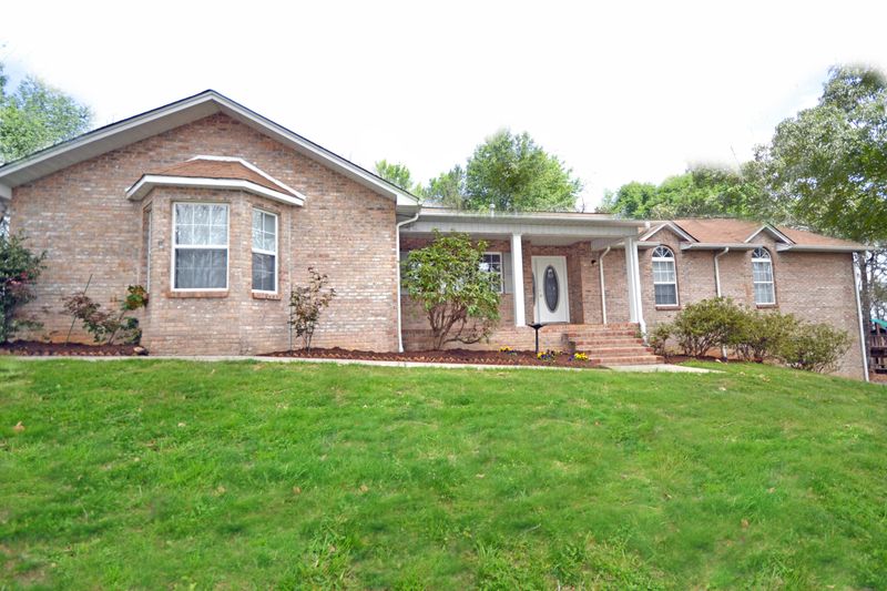 2911 E Antioch Church Rd, Lenoir City, TN 37772