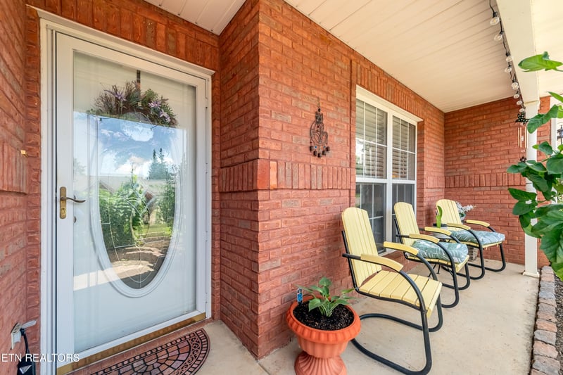 2912 Dominion Dr, Maryville, TN 37803