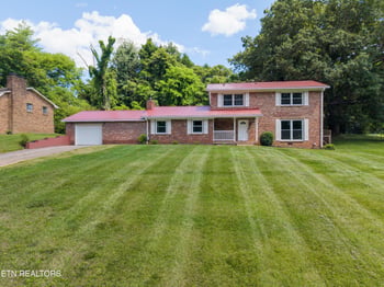 2912 Marvin Cir, Maryville, TN 37803