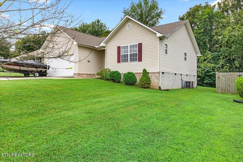 2912 Windsock Ln, Knoxville, TN 37924
