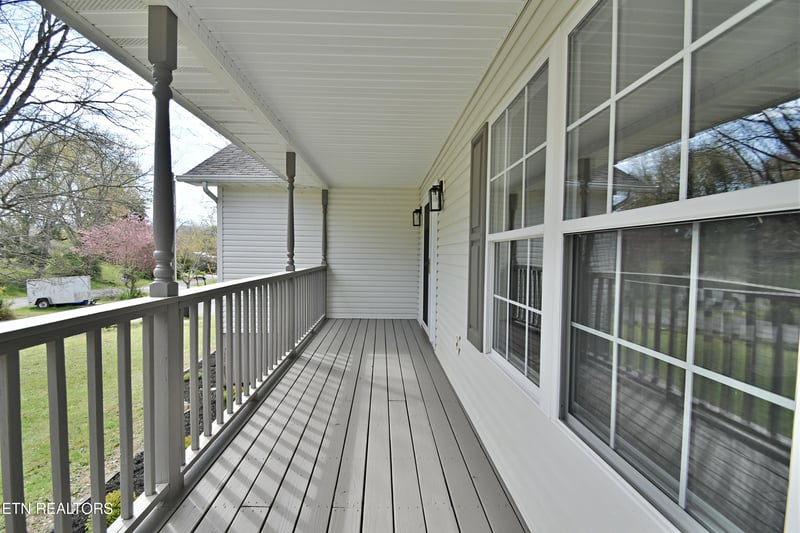 2913 Village Ln, Sevierville, TN 37862