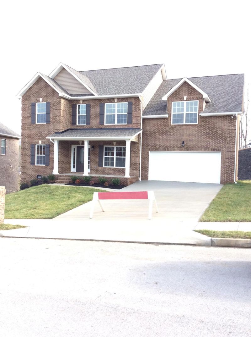 2914 Cambridge Shores Ln, Knoxville, TN 37938