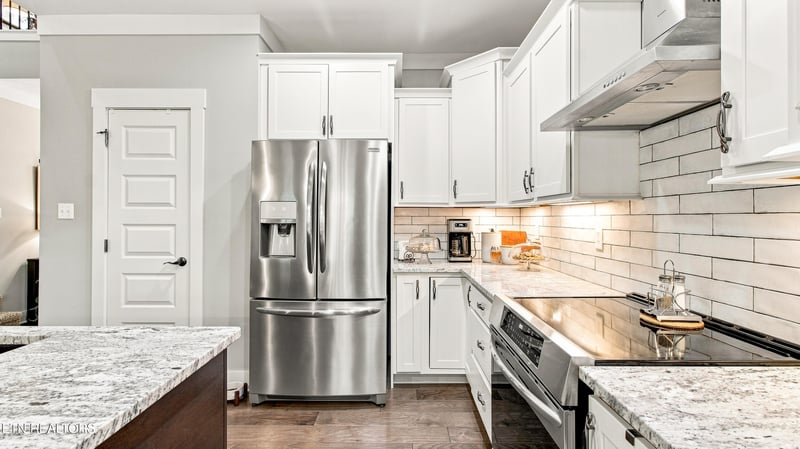 2915 Cardiff Castle Ln, Knoxville, TN 37931