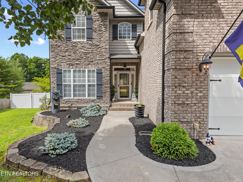 2919 Timber Green Ln, Knoxville, TN 37921