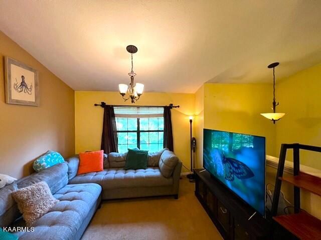 292 Doe Run Blvd, Clinton, TN 37716