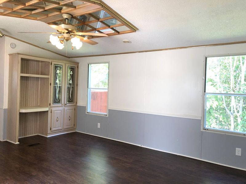 292 Vanover Ln, Jacksboro, TN 37757