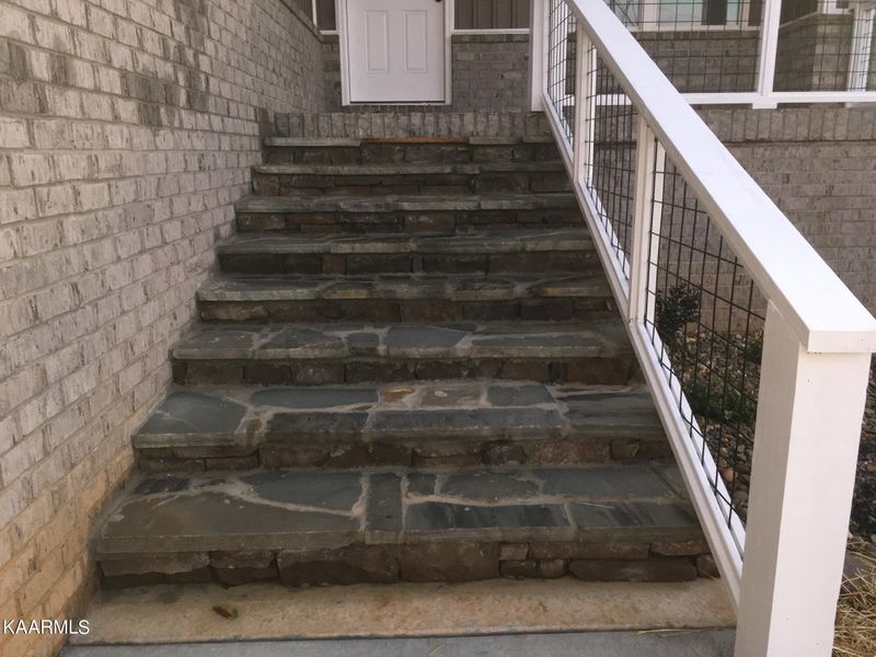 2921 Mint Rd, Maryville, TN 37803