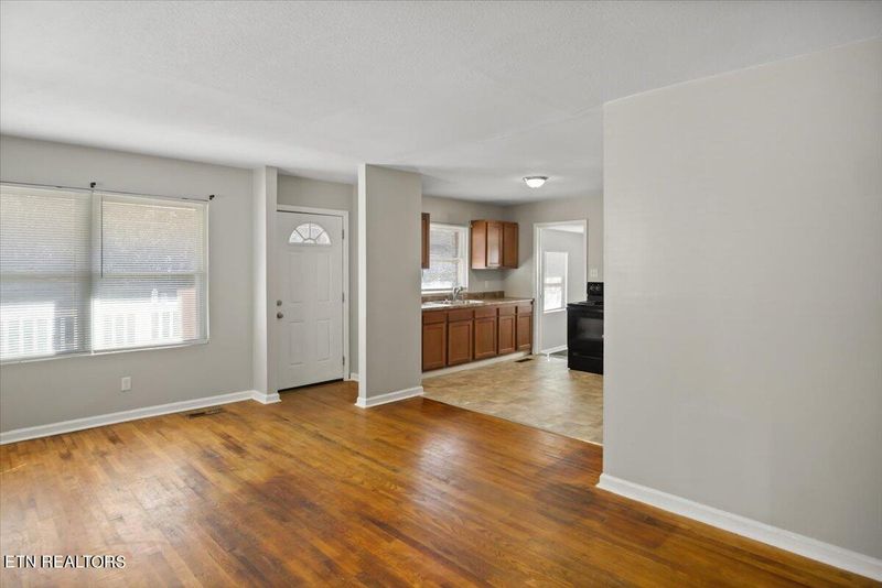 2921 Sunset Ave, Knoxville, TN 37914