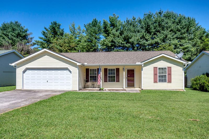 2923 Muzzle Ln, Knoxville, TN 37918