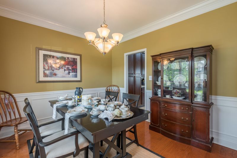 2923 Reflection Bay Dr, Knoxville, TN 37938