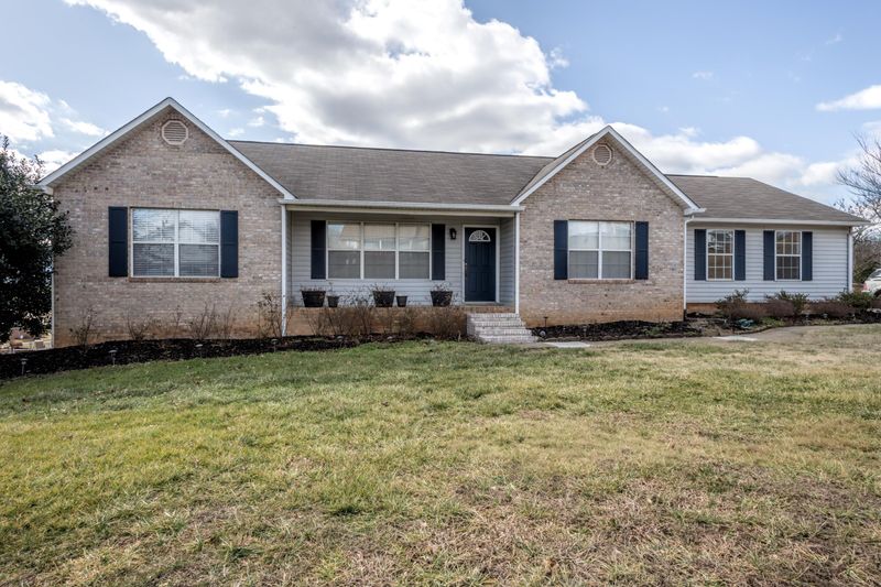 2924 Bradford Way, Maryville, TN 37803