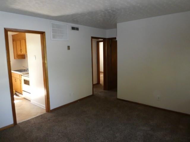 2927 Whittle Springs Rd, Knoxville, TN 37917
