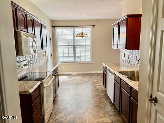 2929 Titanium Ln, Knoxville, TN 37918