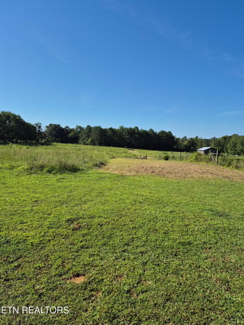 293 County Road 607, Athens, TN 37303