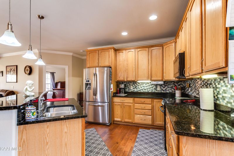 293 Elohi Way, Loudon, TN 37774