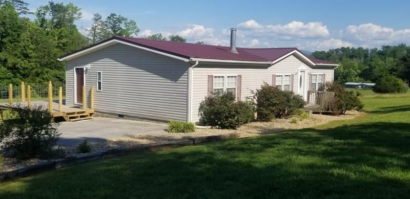 293 Gamble Gap Rd, Tellico Plains, TN 37385