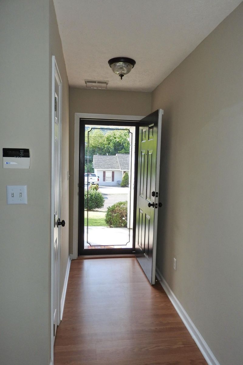 2930 Muzzle Ln, Knoxville, TN 37918