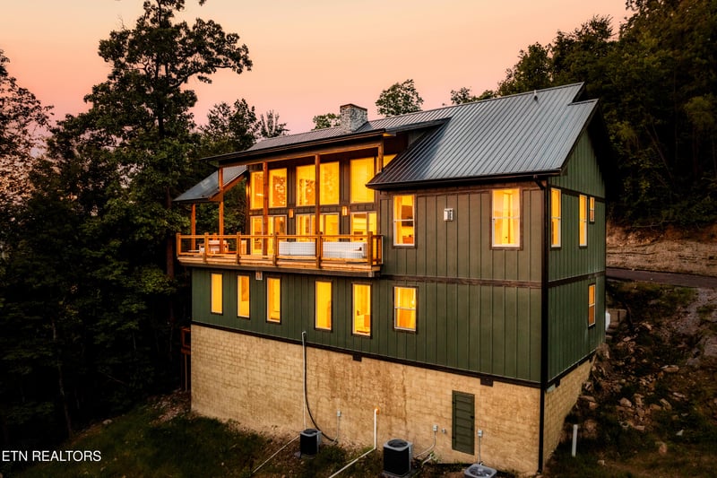 2931 Redtail Rd, Sevierville, TN 37862