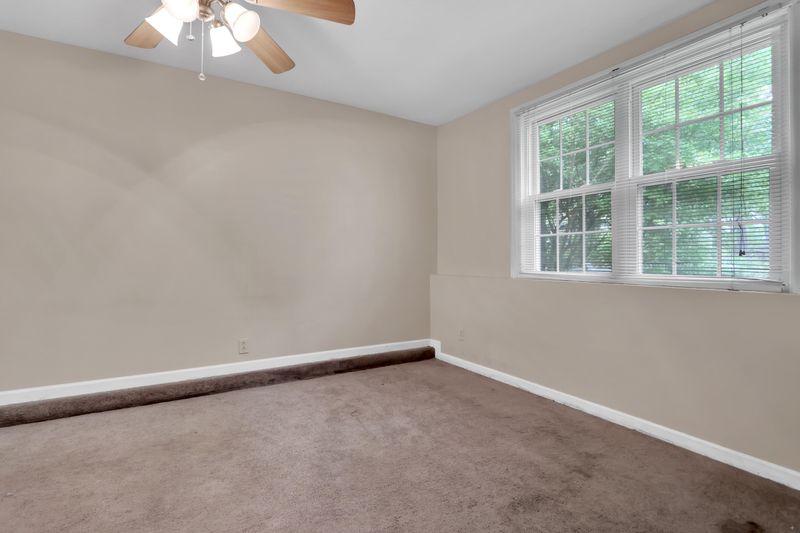 2932 Gaston Ave, Knoxville, TN 37917