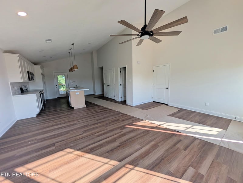 2935 Zachary Pointe Ln, Knoxville, TN 37938