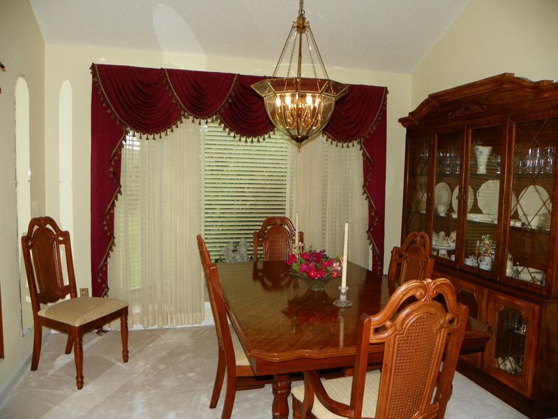 2936 Deep River Dr, Sevierville, TN 37876