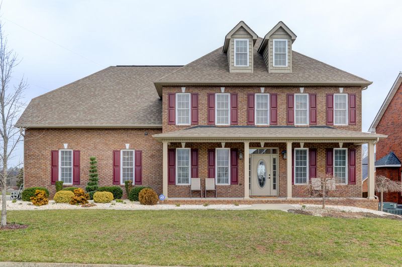 2937 Reflection Bay Dr, Knoxville, TN 37938