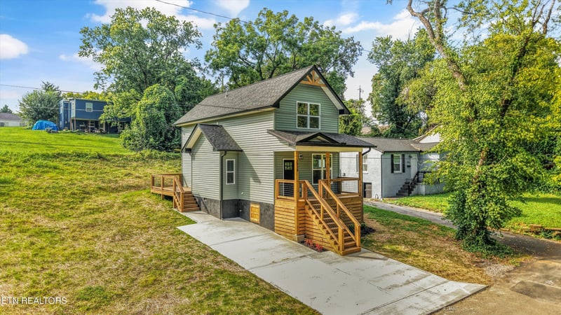 2938 Hillside Ave, Knoxville, TN 37914