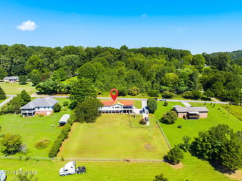 294 Cherokee Cir, Madisonville, TN 37354