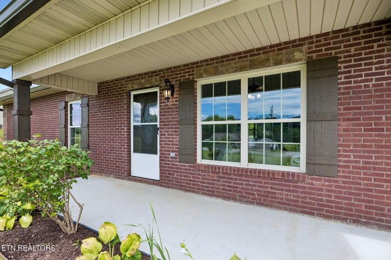 294 Vernie Lee Rd, Friendsville, TN 37737