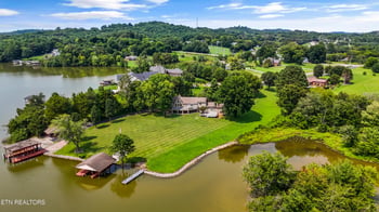 2949 Louisville Rd, Louisville, TN 37777