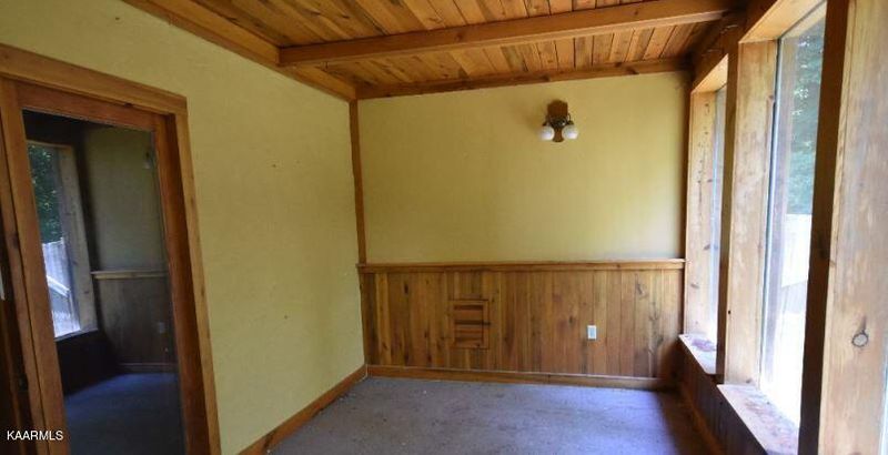 295 Clint Williams Rd, Rutledge, TN 37861