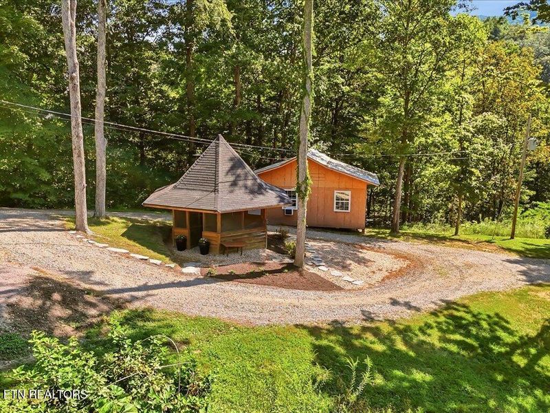295 John Hedden Way, Thorn Hill, TN 37881