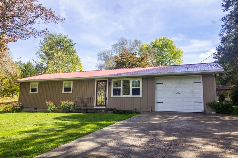 295 Johnson Rd, Maynardville, TN 37807