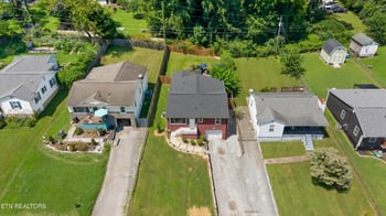 2951 Cecil Ave, Knoxville, TN 37917